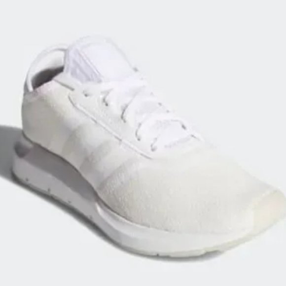 adidas Shoes - Adidas Swift Run X